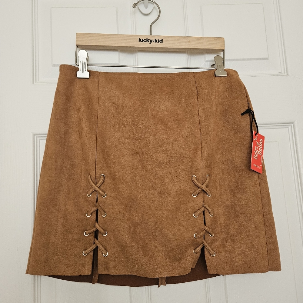 NWT Forever 21 Faux Suede Crisscross Mini Skirt
